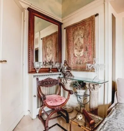 Vip Elysees Rent * Parigi